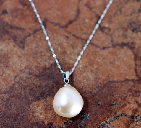 Sterling Silver Freshwater Pearl Necklace