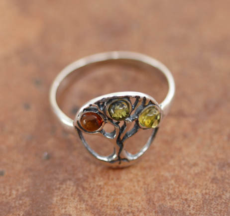 Sterling Silver Baltic Amber Tree Ring Size 5 1/2