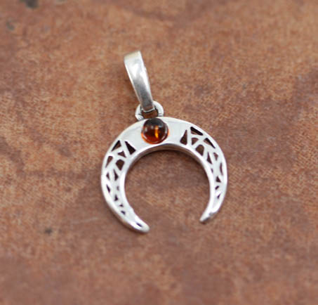 Sterling Silver Baltic Amber Horseshoe Pendant