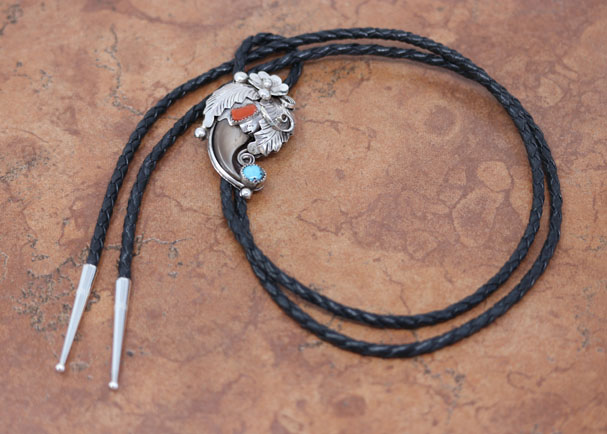 Navajo Silver Bear Claw Bolo Tie