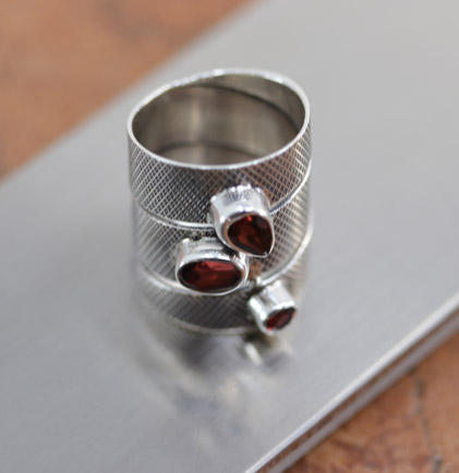 Sterling Silver Garnet Ring Size 6 1/2
